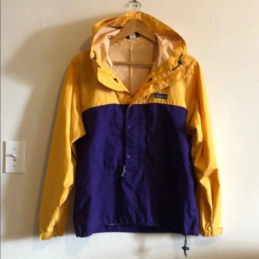 Vintage Patagonia half zip hooded pullover windbreaker water resistant jacket